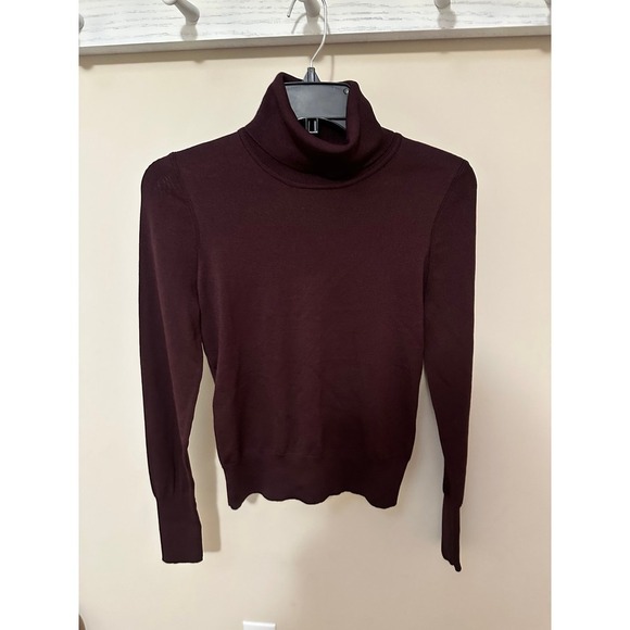 New Women's Express Silky Soft Fitted turtleneck Sweater size XS color maroon re - Picture 2 of 9